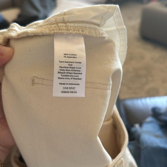 Like New Talbots Slim Ankle Jean - Picture 6 of 6